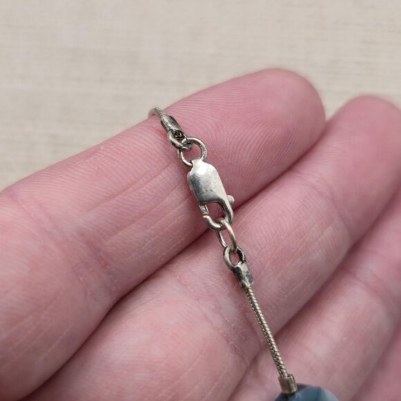 7.5 Inch Sterling Silver Oval Blue Shell Chain Bracelet A6883 - Picture 4 of 6